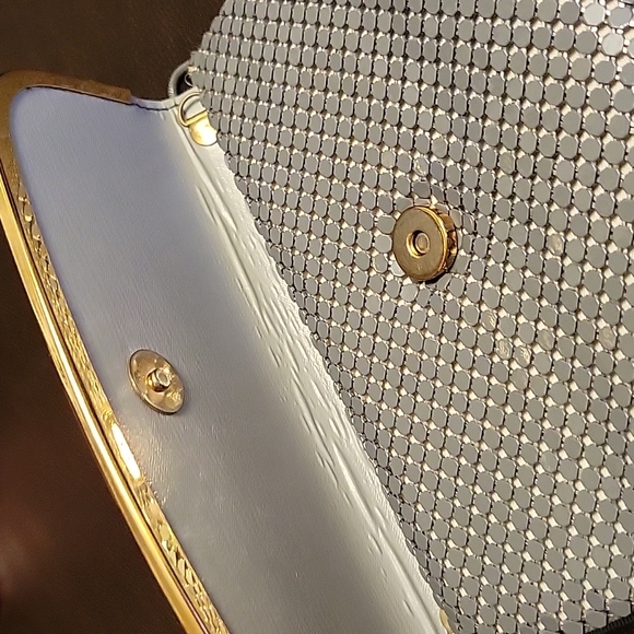 Small Bag Gray Metal Mesh Magnet Closing - Picture 11 of 11